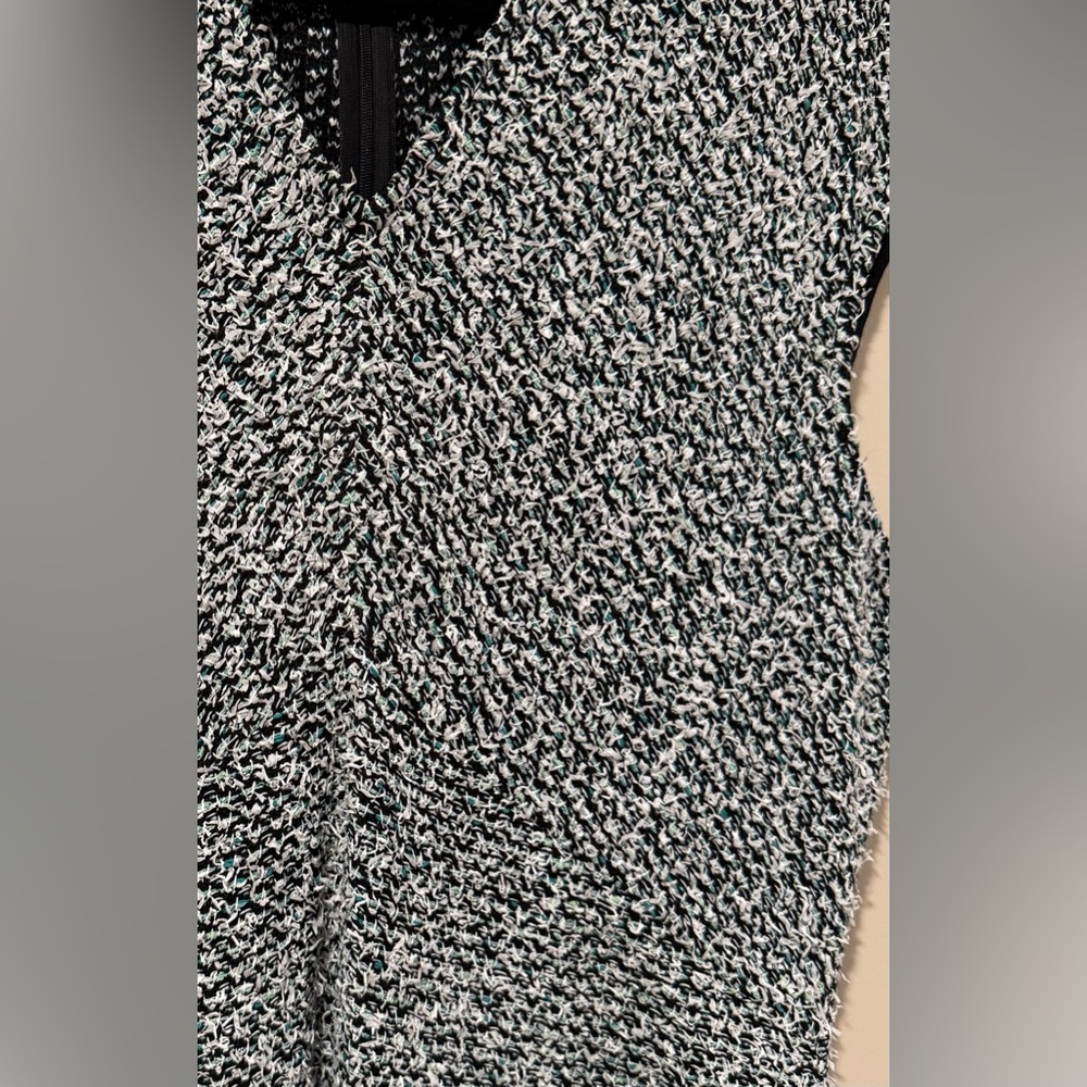 NWT St. JOHN Size 14 Multi Black White Mint Cap Sleeve V-Neck Dress Empire Waist - Picture 13 of 16